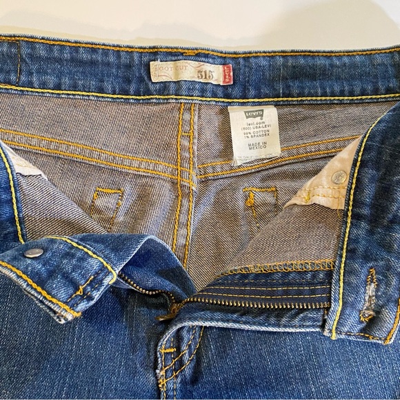 Levi’s red tab jeans 515 boot cut, GUC NO SIZE TAG, see measurements 32” waist - Picture 2 of 12